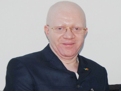 Résultat de recherche d'images pour "thierry moungalla"