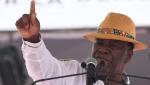 Alors que la Constitution le lui interdit, le président ivoirien, Alassane Ouattara, n'exclut pas un troisième mandat Alors que la Constitution le lui interdit, le président ivoirien, Alassane Ouattara, n'exclut pas un troisième mandat