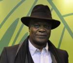 Culture : Henri Djombo reçoit le Prix Toussaint Louverture Culture : Henri Djombo reçoit le Prix Toussaint Louverture